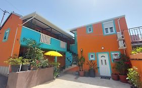Mexicana Apartment Yellow